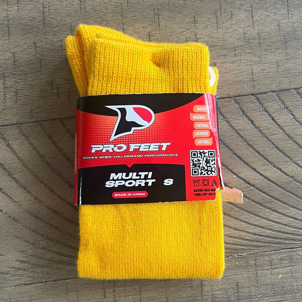 Pro Feet Multi Sport Socks Size Small Youth Gold NEW Never Worn Soccer Baseball